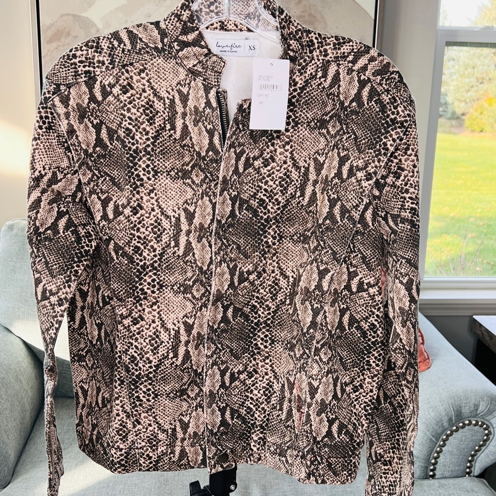 love fire python twill bomber jacket, size small , Los Angeles